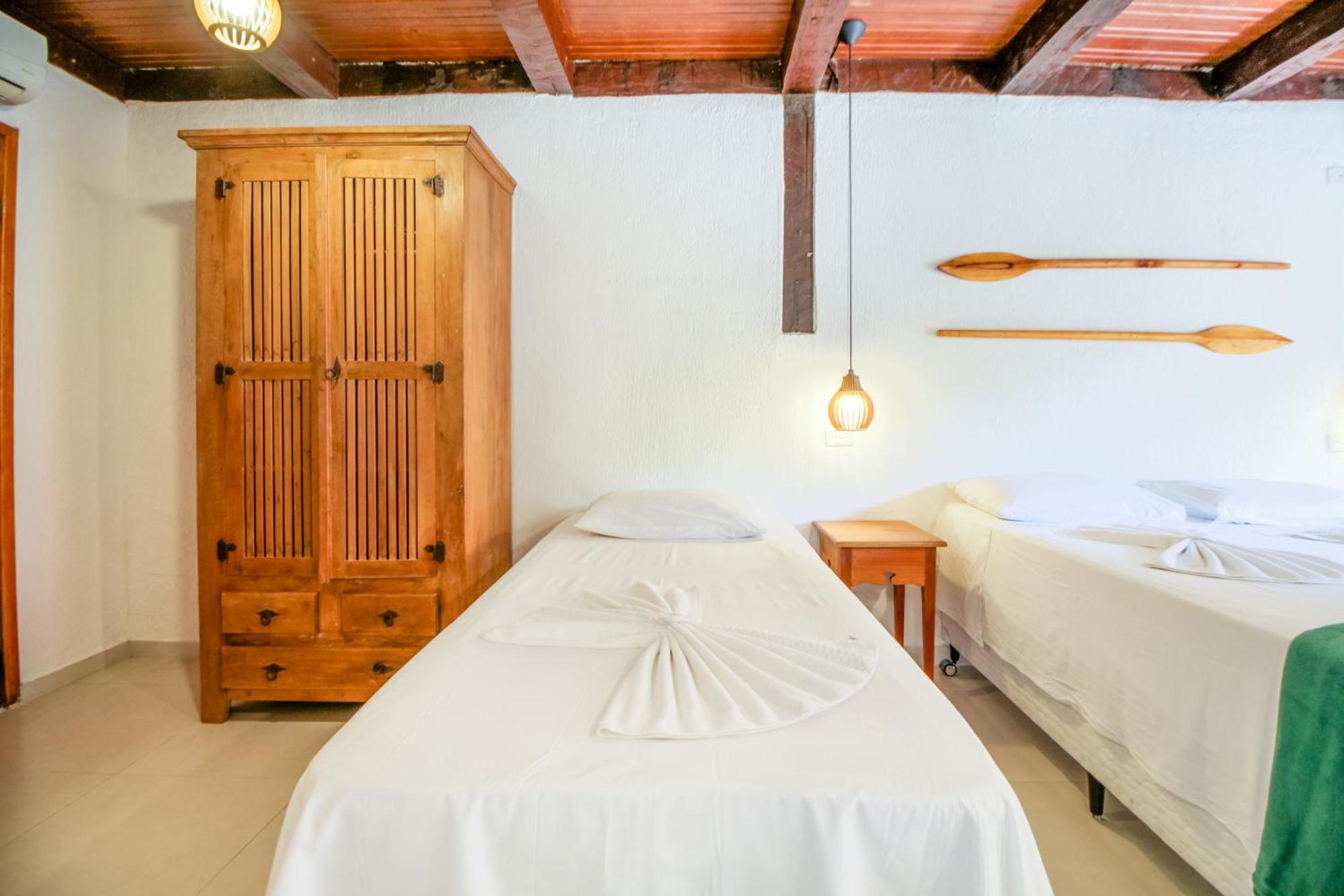 Hotel Velinn Canoa *