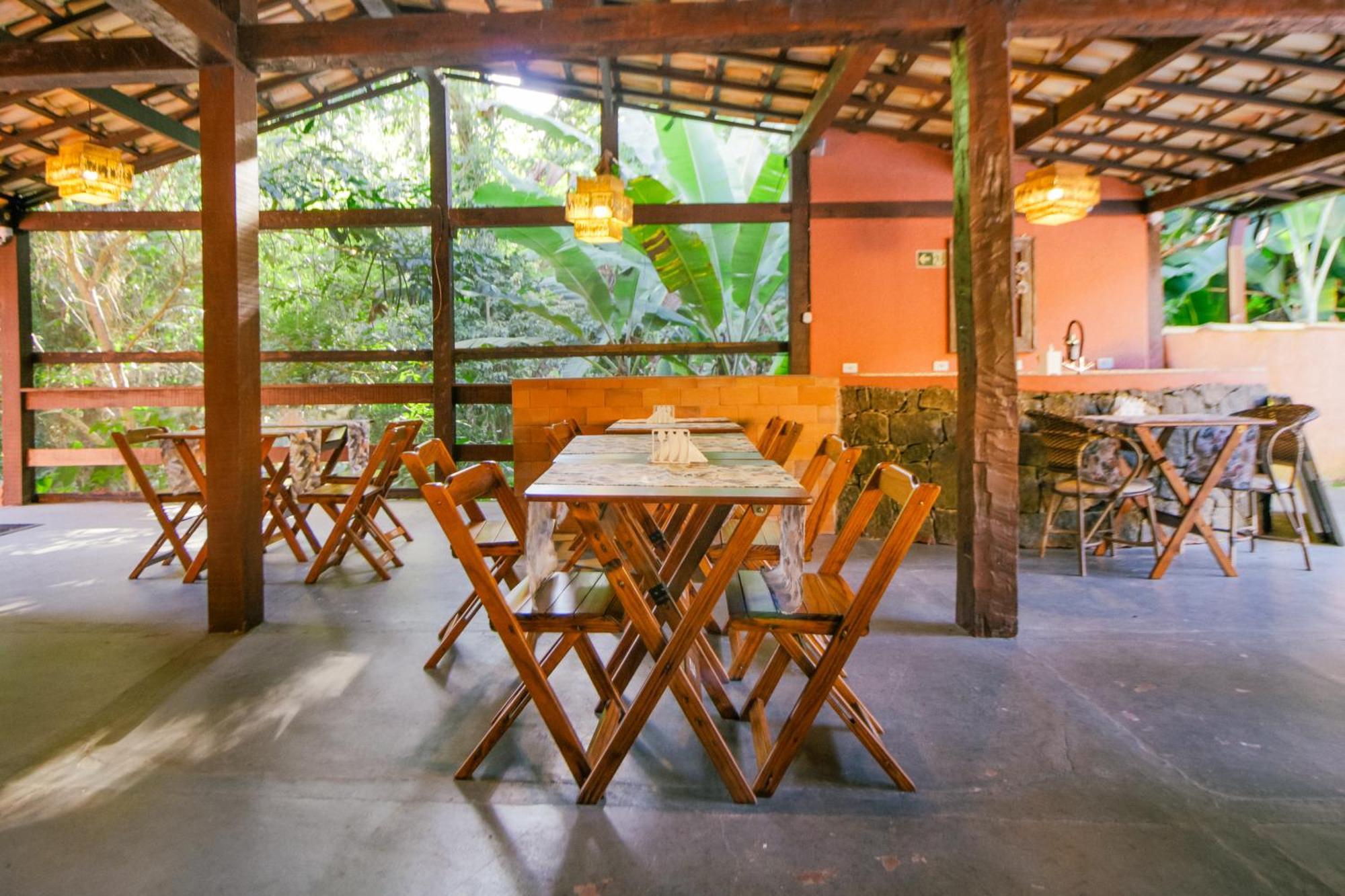 Velinn Canoa Hotel